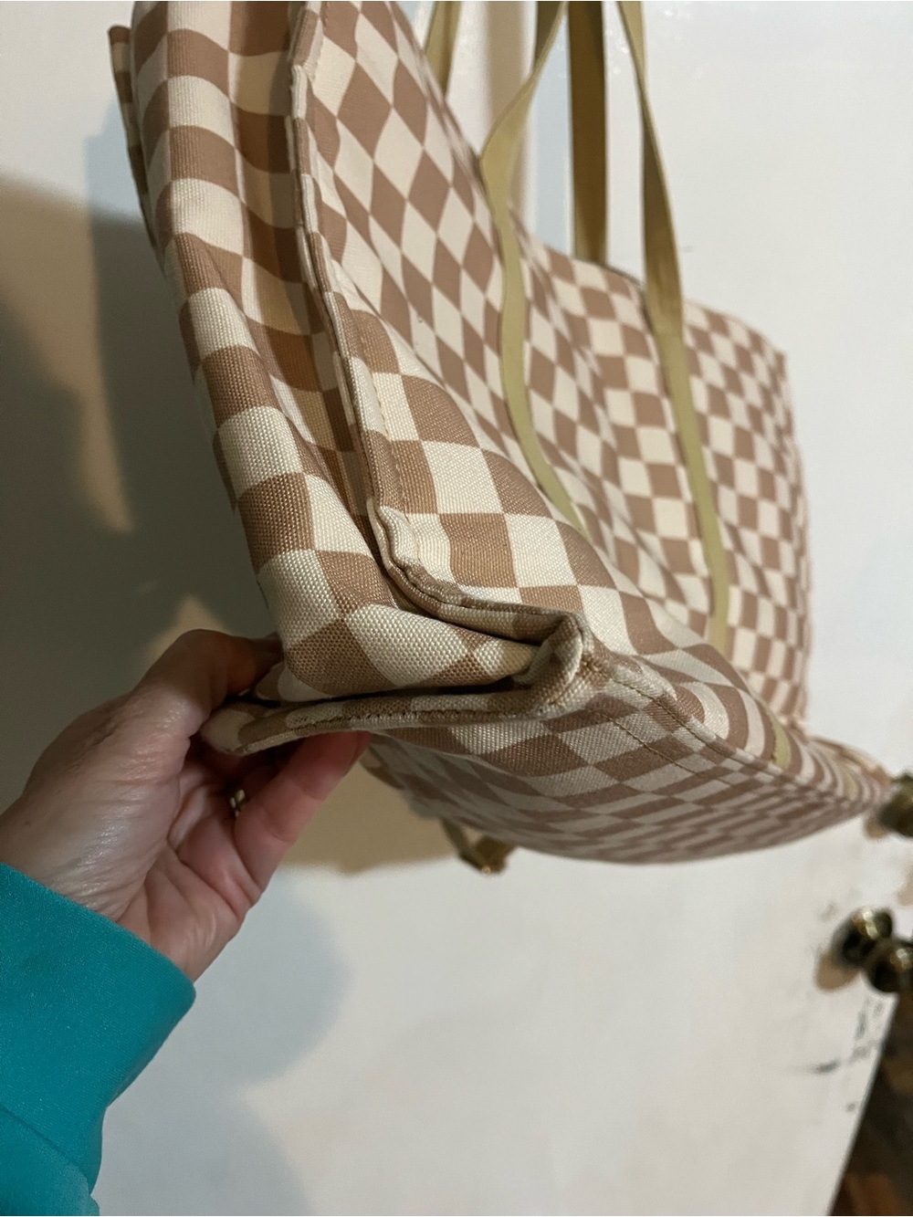 Neutral Checkered Tote Bag - Picture 8 of 15